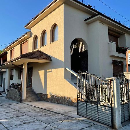 Pensiunea Casa Teo Сэпынца Экстерьер фото